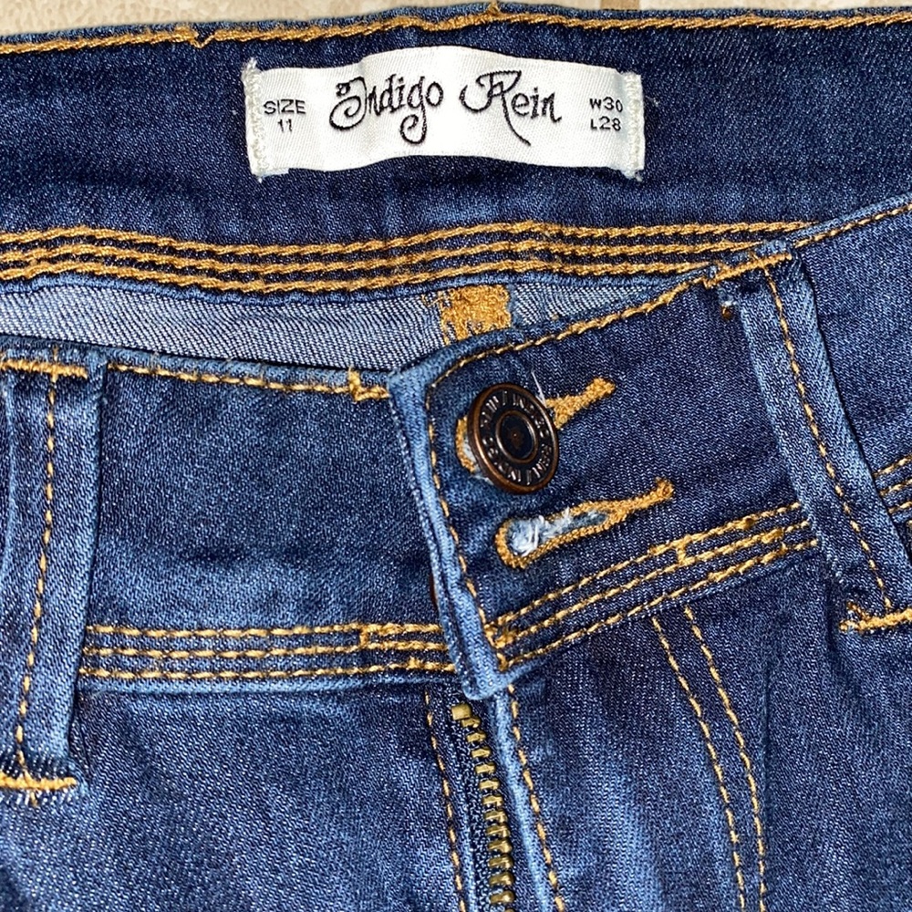 Jeans - Picture 3 of 3
